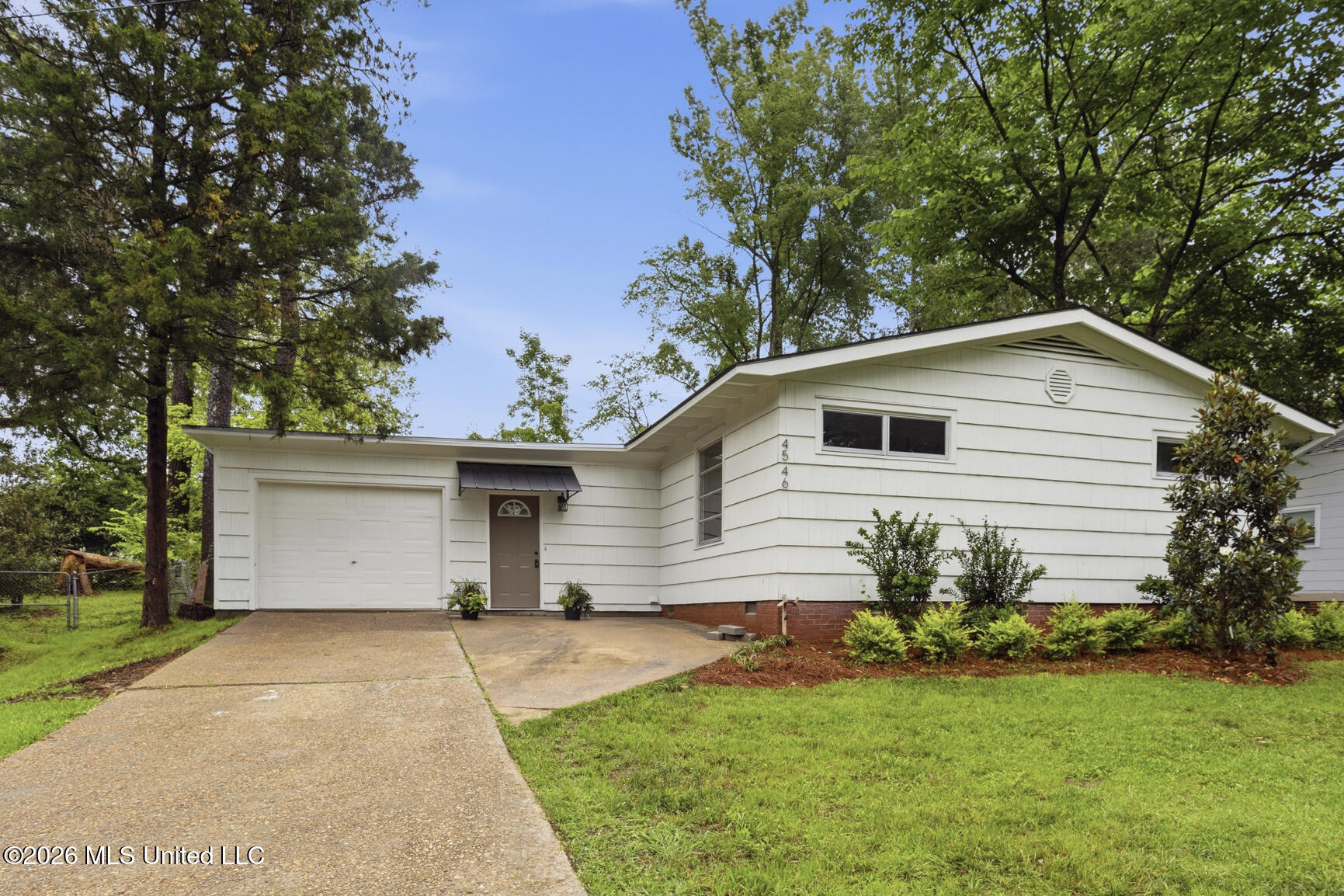 4546 Meadow Ridge Drive Jackson, MS 39206 - Photo 1 of 23 4546 Meadowridge-1