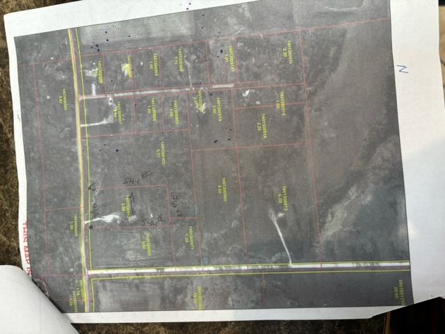 2110 60th Street Monmouth, IL 61462 - Photo 27 of 27 a view of a bathroom