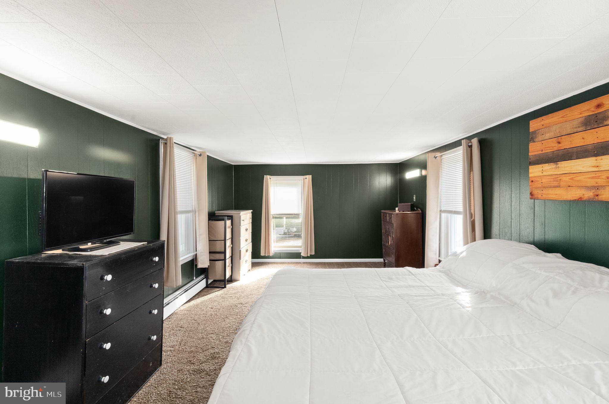 2 Orchard Street Hanover, PA 17331 - Photo 15 of 35 Primary bedroom