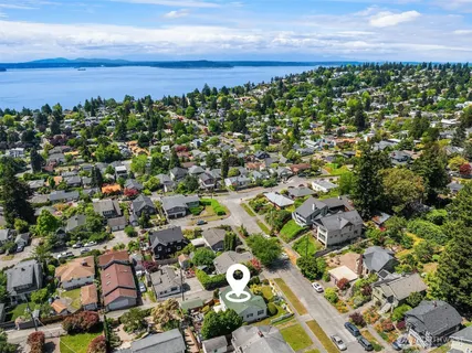 $1,095,000 | 4409 Southwest Dawson Street, Seattle, WA 98136