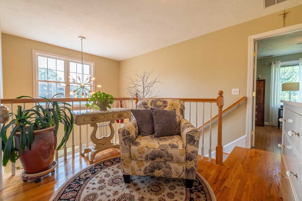 22 Duluth Street Worcester, MA 01604 - Photo 23 of 35