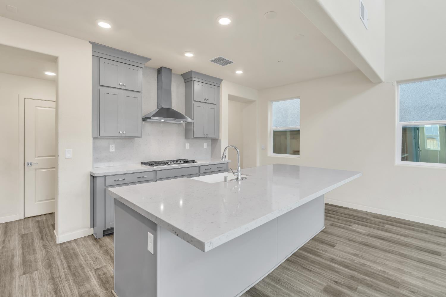 2766 Dockside Street Sacramento, CA 95833 - Photo 16 of 66