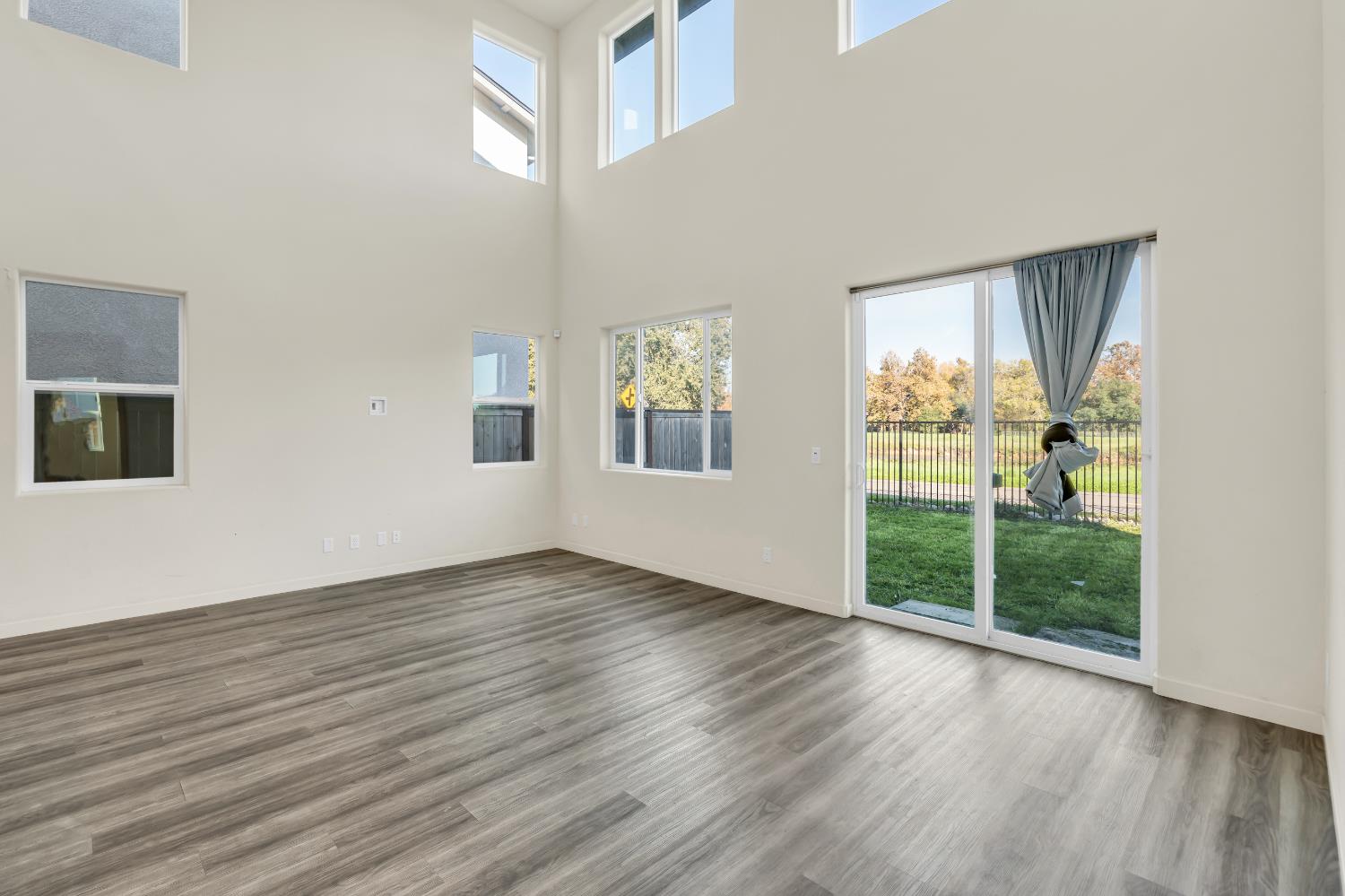 2766 Dockside Street Sacramento, CA 95833 - Photo 23 of 66