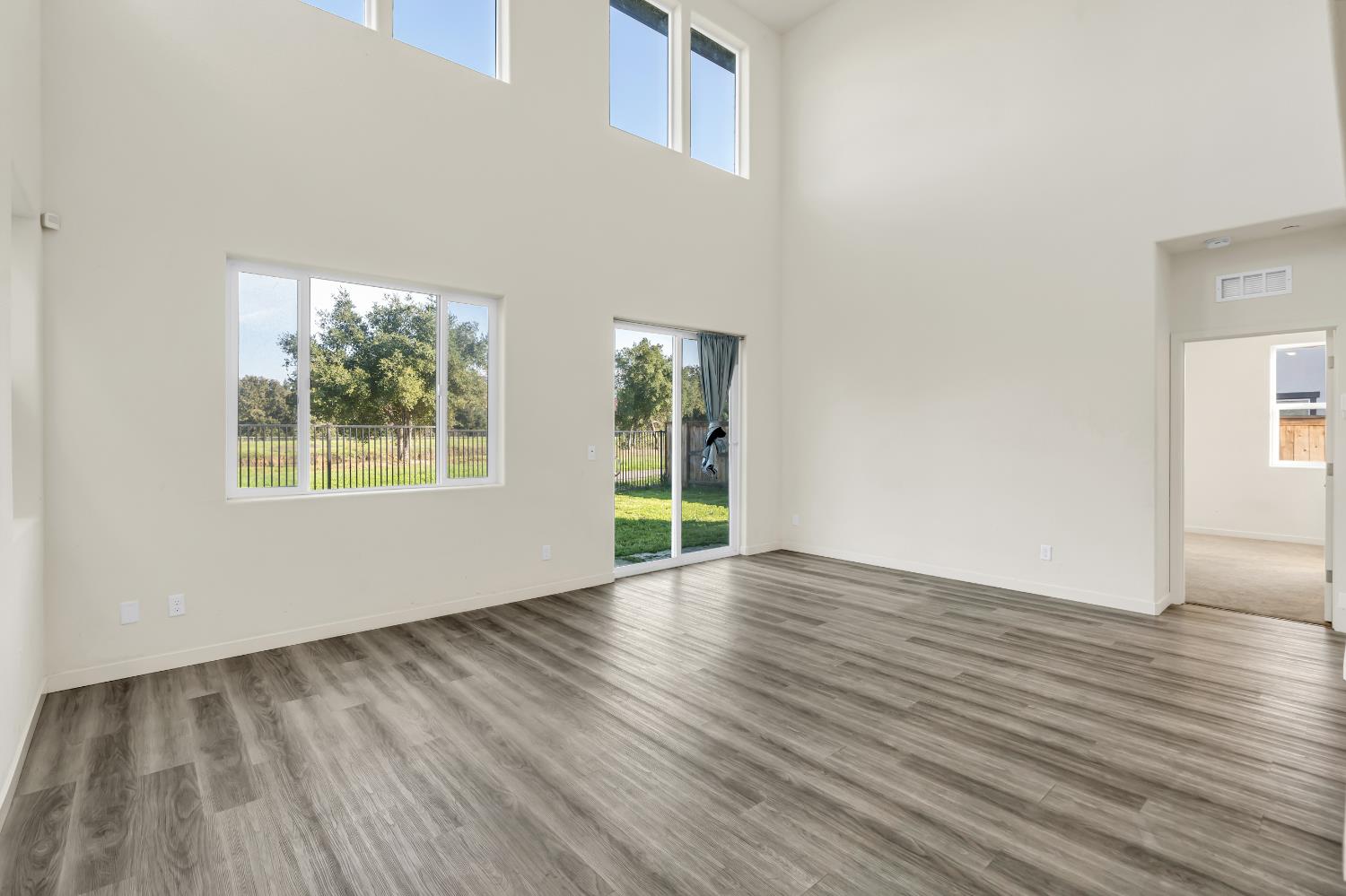 2766 Dockside Street Sacramento, CA 95833 - Photo 24 of 66