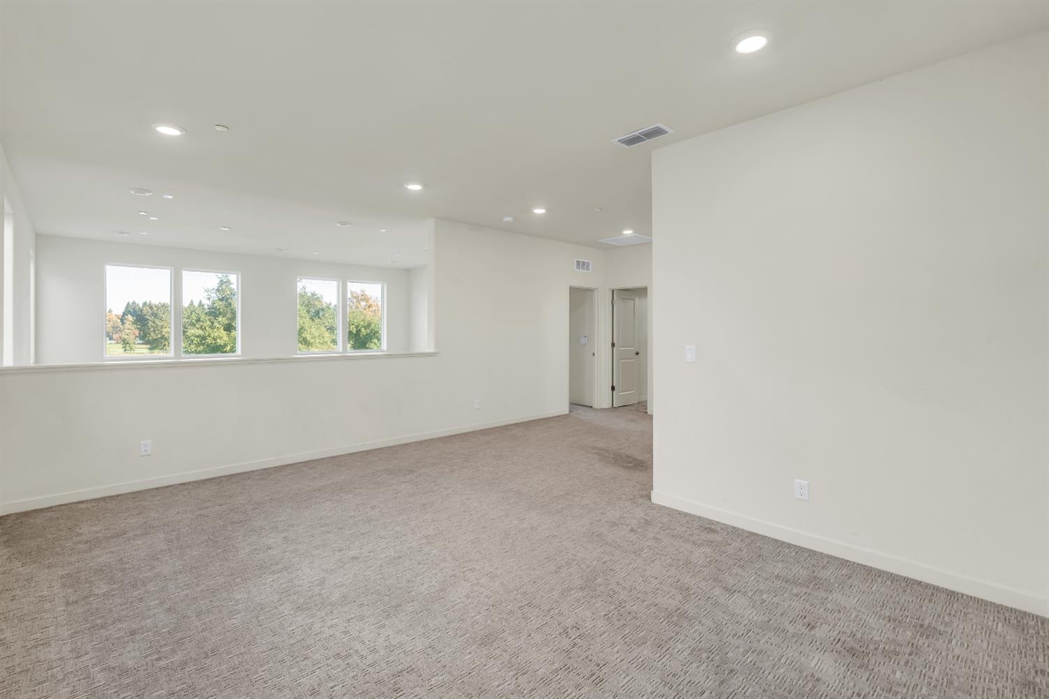 2766 Dockside Street Sacramento, CA 95833 - Photo 34 of 66