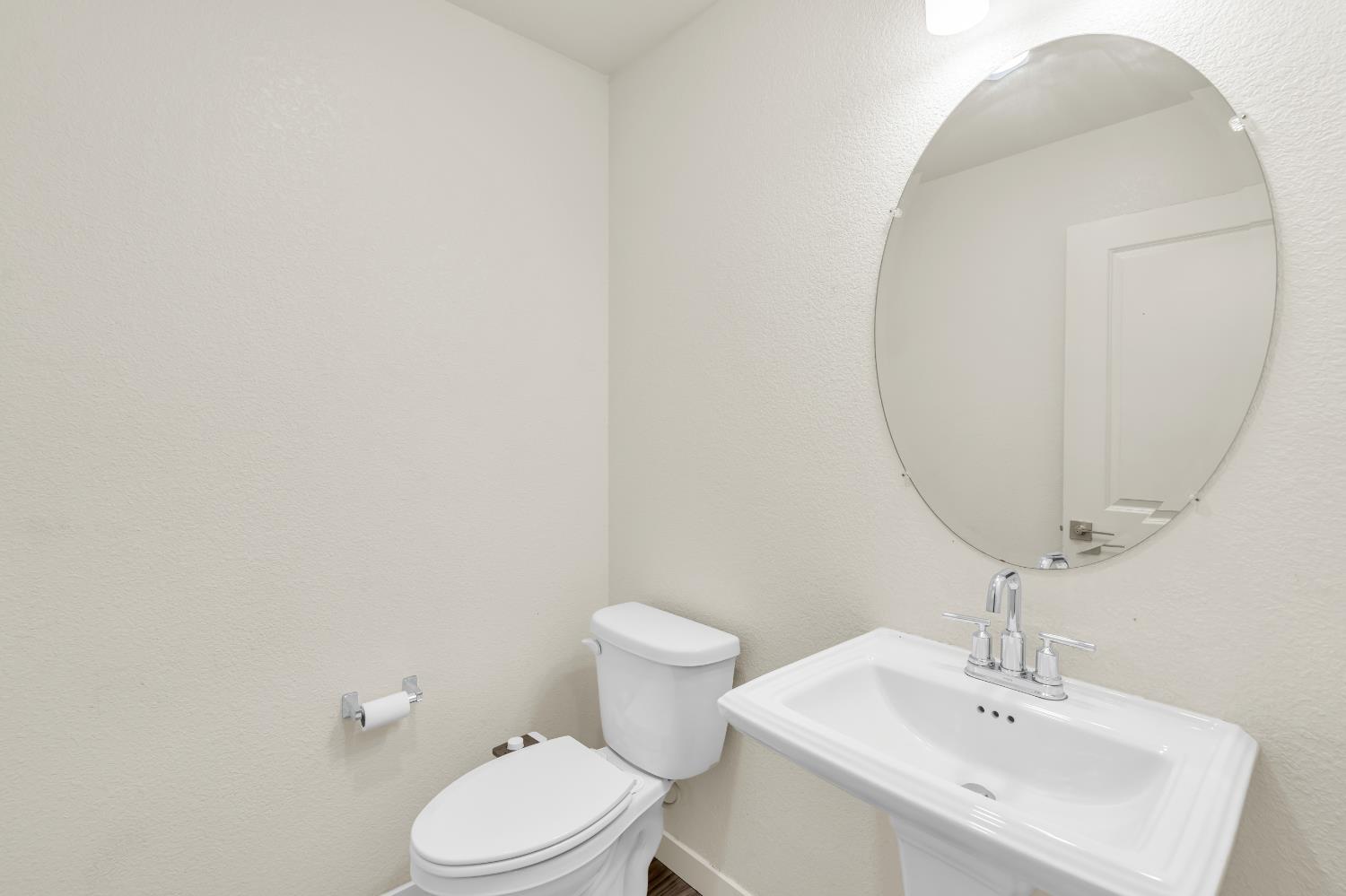 2766 Dockside Street Sacramento, CA 95833 - Photo 9 of 66