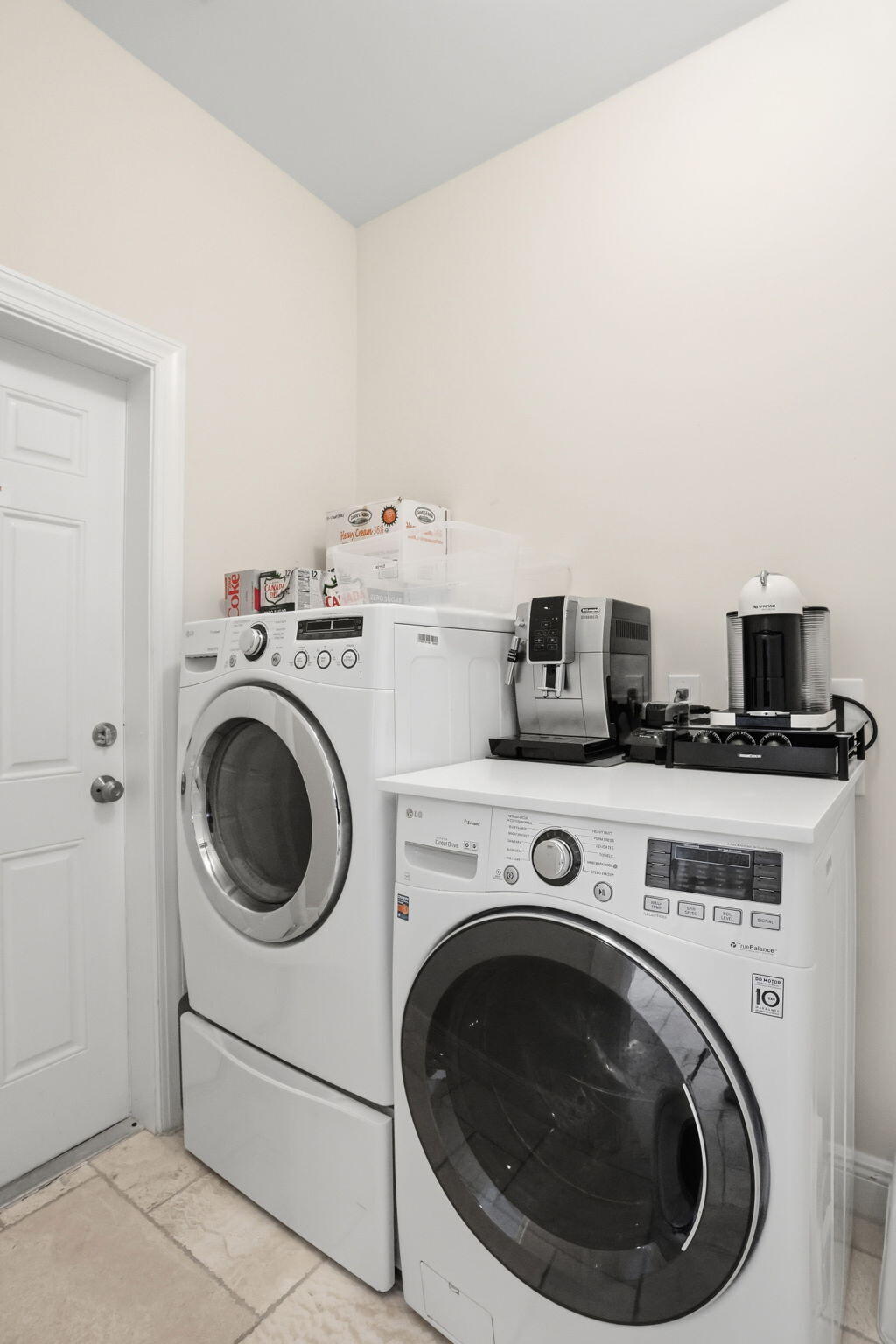 309 Northeast 8th Avenue Delray Beach, FL 33483 - Photo 32 of 43 a utility room with dryer and washer