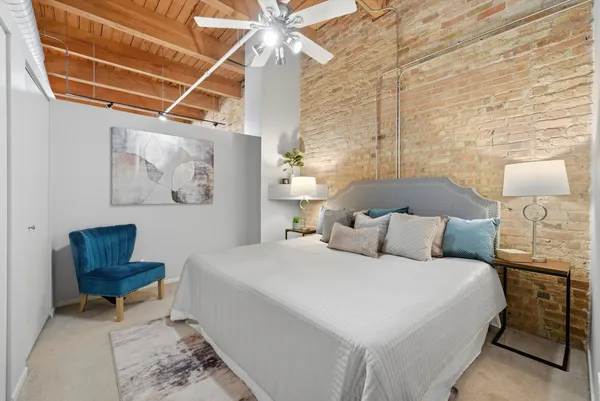 $325,000 | 375 West Erie Street, Unit 408, Chicago, IL 60654
