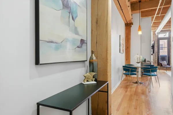 $325,000 | 375 West Erie Street, Unit 408, Chicago, IL 60654