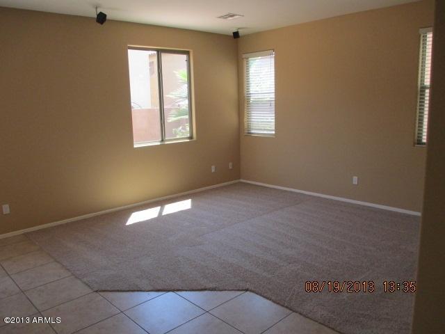 9367 West Payson Road Tolleson, AZ 85353 - Photo 7 of 21 Family Room