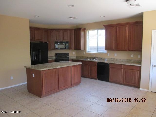 9367 West Payson Road Tolleson, AZ 85353 - Photo 8 of 21 Kitchen