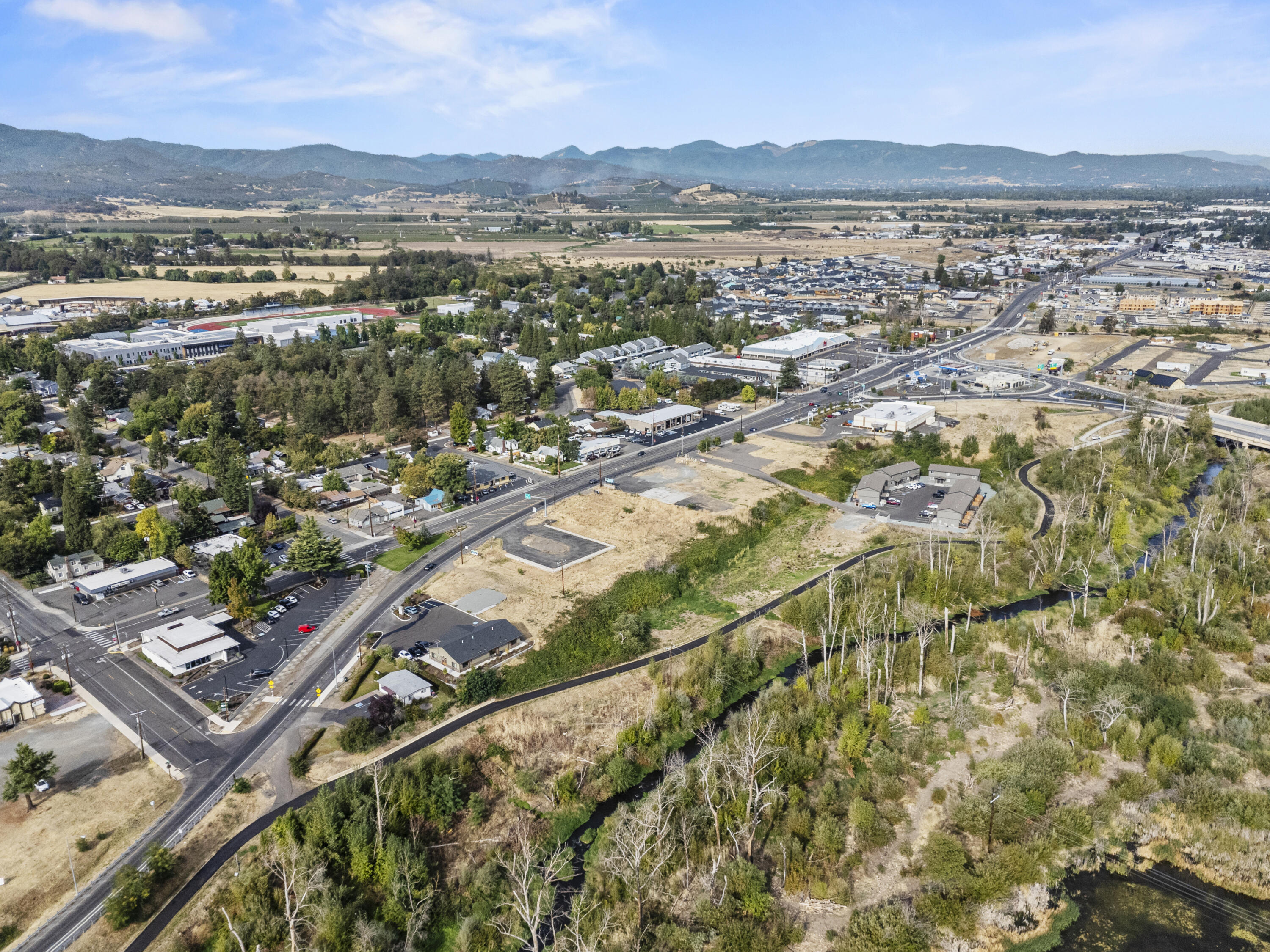 510 North Main Street Phoenix, OR 97535 - Photo 8 of 15 510 North Main - Drone - 14