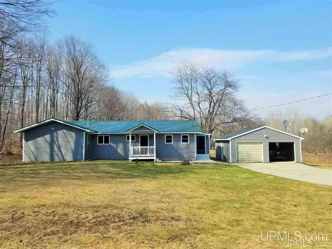 10434 West Co Road Manistique, MI 49854 - Photo 2 of 42