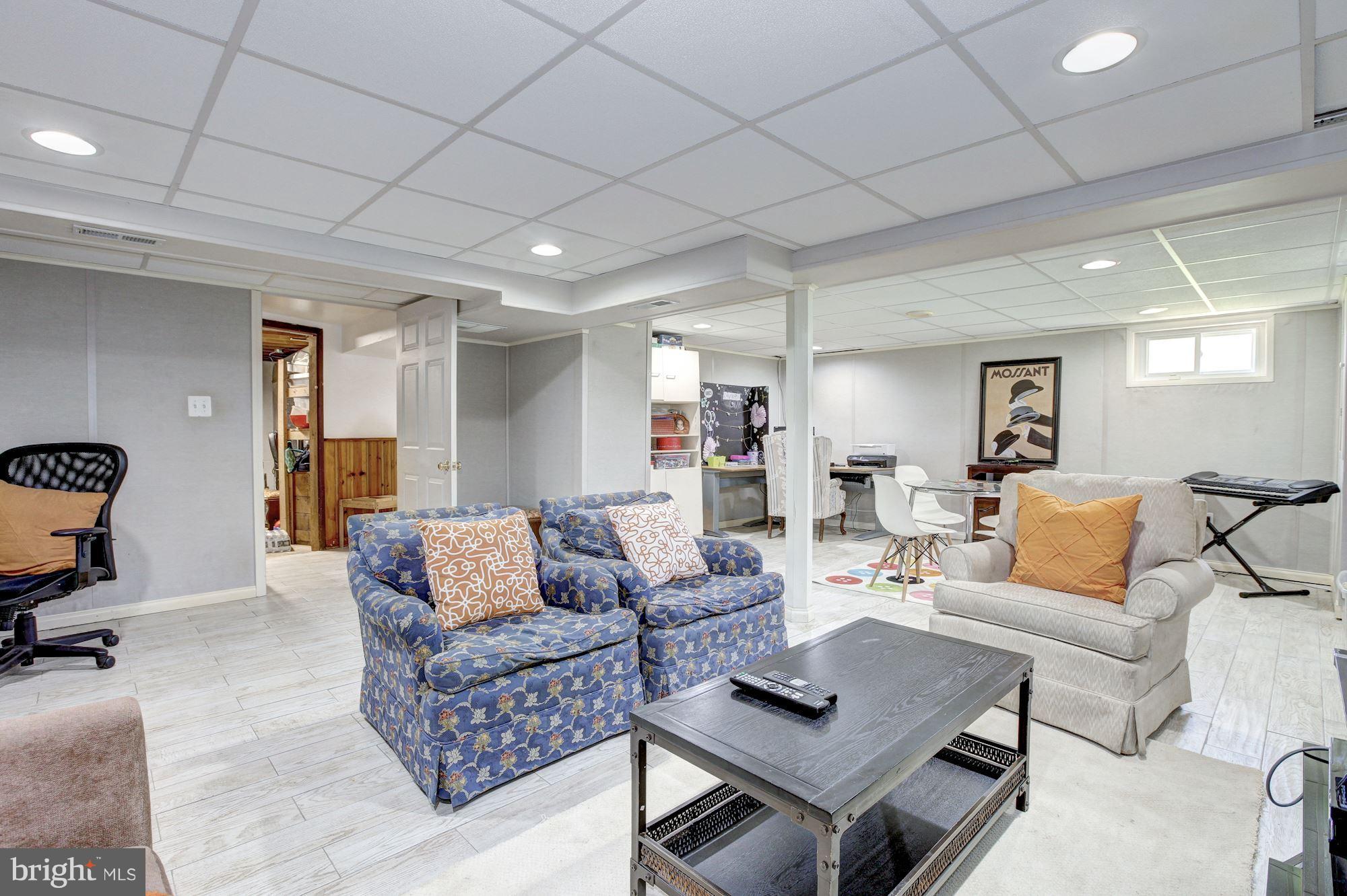 4708 Olden Road Rockville, MD 20852 - Photo 18 of 27 Family Room