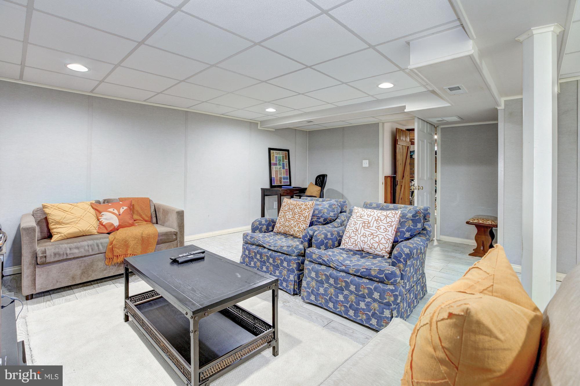 4708 Olden Road Rockville, MD 20852 - Photo 20 of 27 Family Room