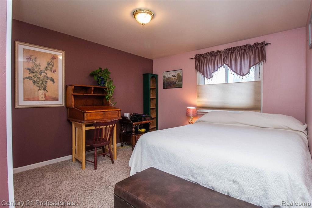 3129 Harvard Road Royal Oak, MI 48073 - Photo 28 of 52