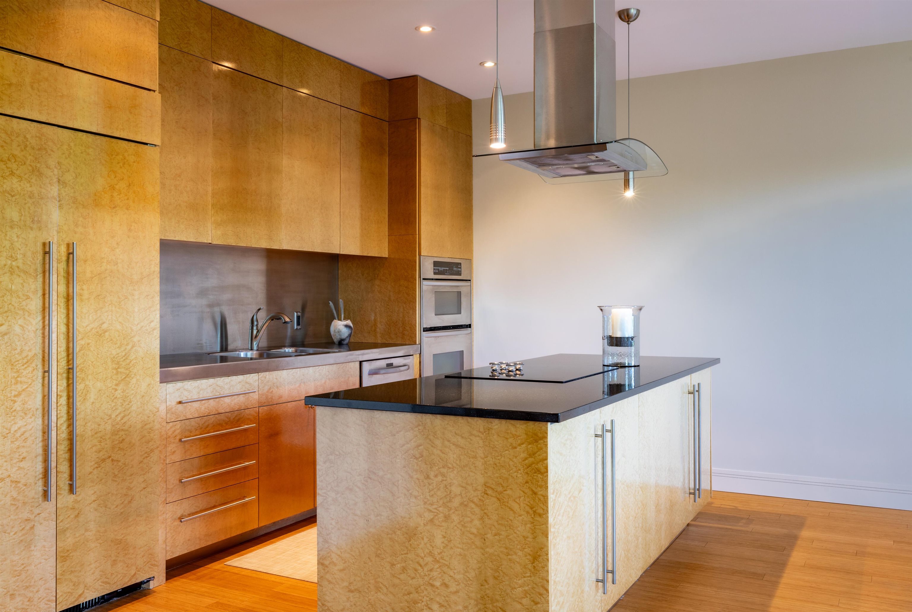 35 Cherry Street, Unit 302 Burlington, VT 05401 - Photo 6 of 20