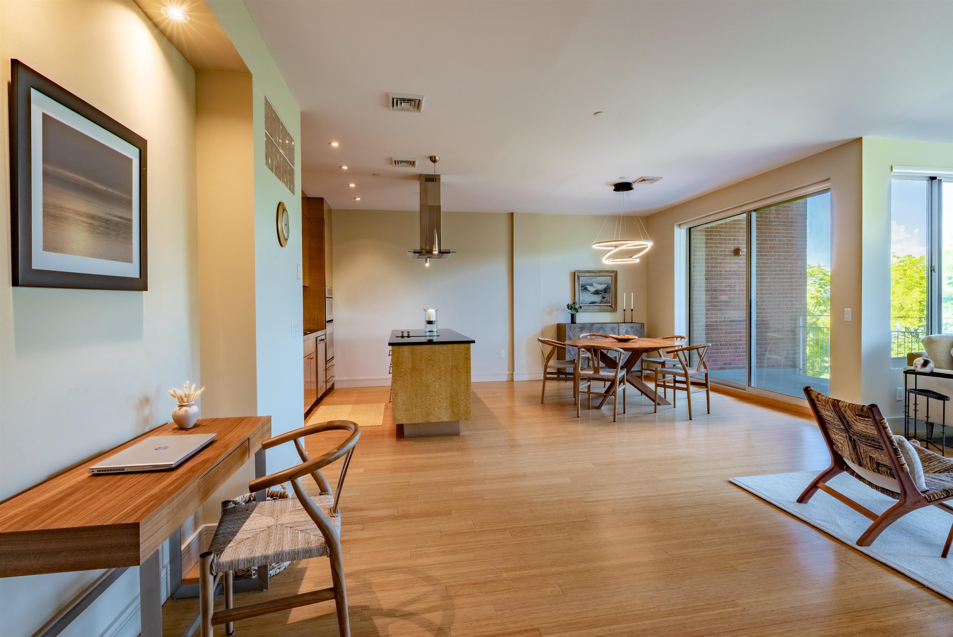 35 Cherry Street, Unit 302 Burlington, VT 05401 - Photo 8 of 20