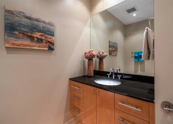 $795,000 | 35 Cherry Street, Unit 302, Burlington, VT 05401