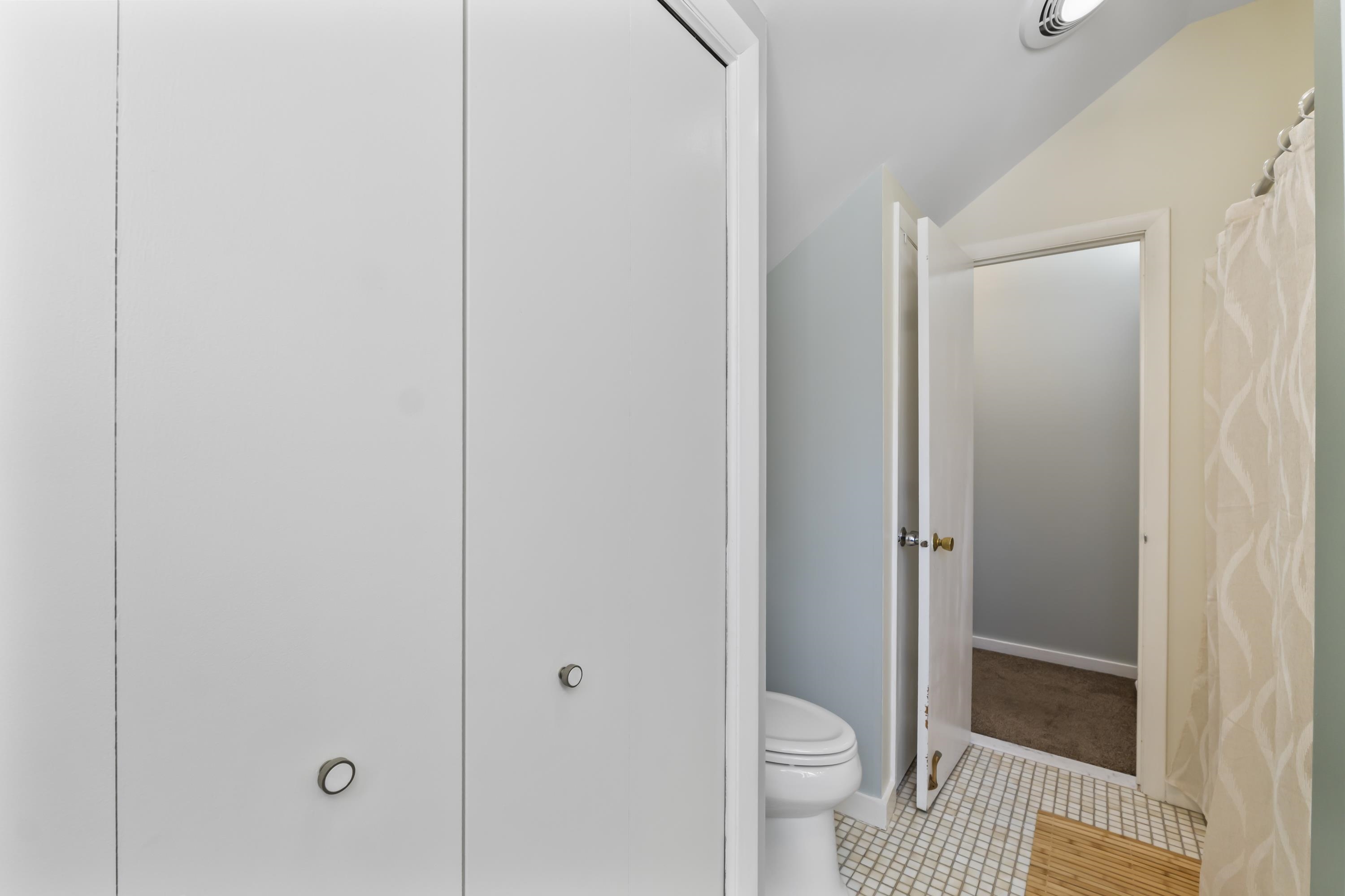 20 Franklin Heights Rochester, NH 03867 - Photo 3 of 31