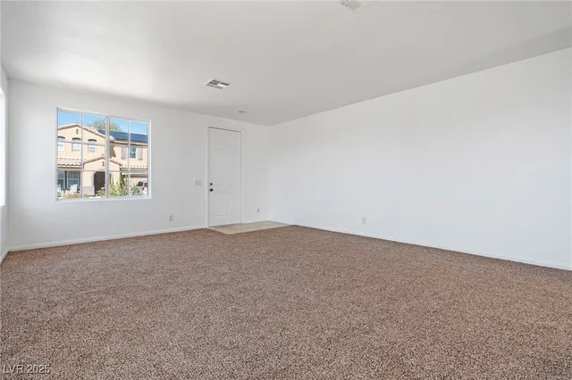 $485,900 | 4013 Villa Serena Lane, North Las Vegas, NV 89081