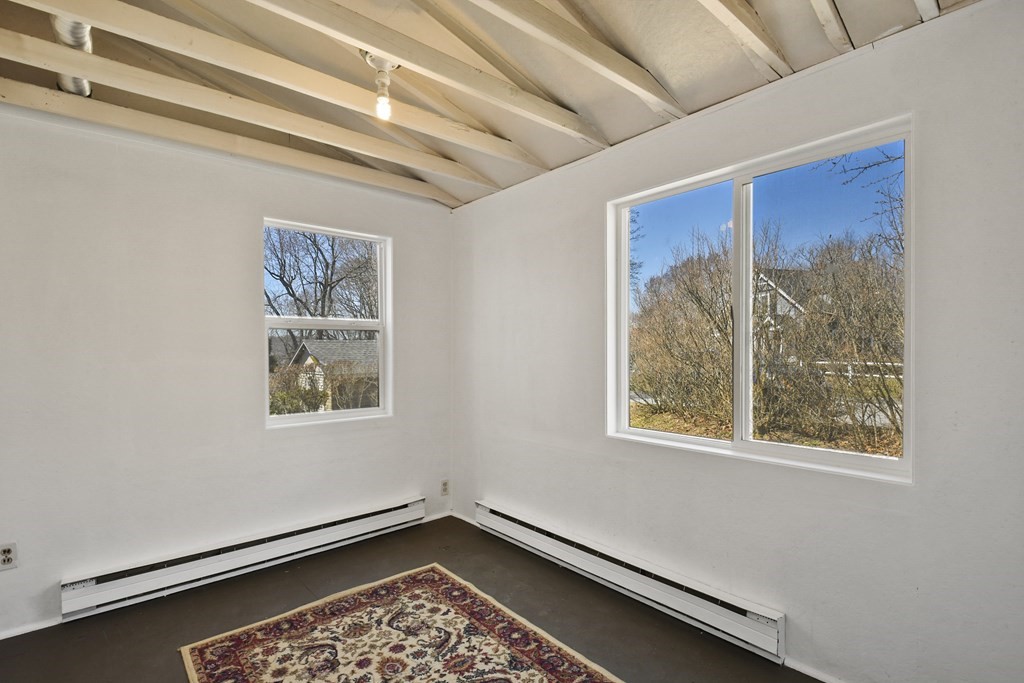 106 Barnard Road Worcester, MA 01605 - Photo 19 of 39 Gallery Image 19