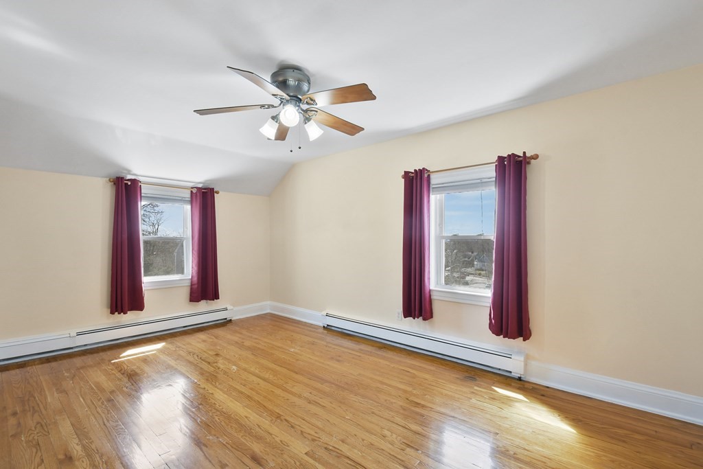 106 Barnard Road Worcester, MA 01605 - Photo 24 of 39 Gallery Image 24