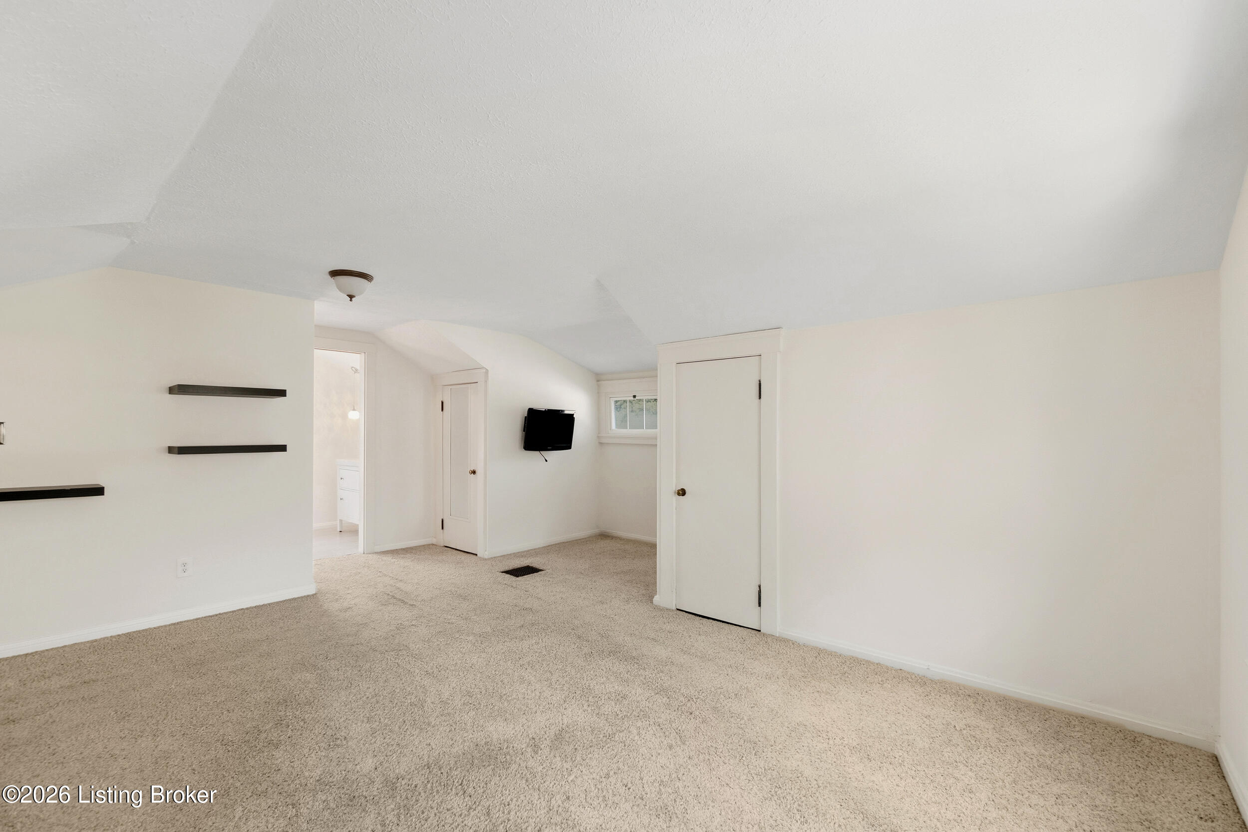 9 Ridgeway Avenue Fort Thomas, KY 41075 - Photo 21 of 38 16_dsc01594