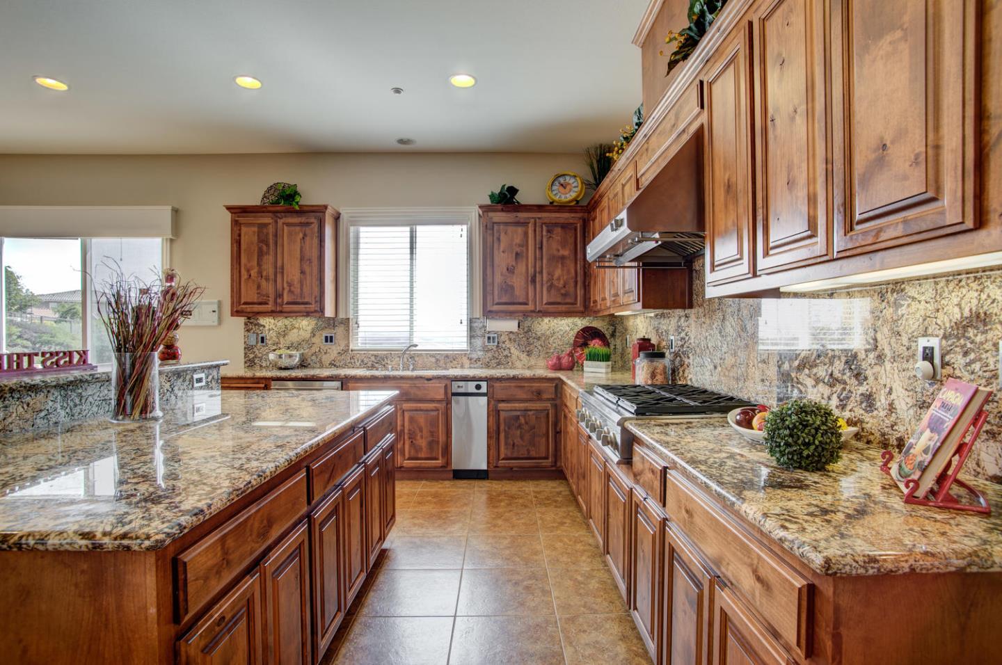 3333 Ashbourne Circle San Ramon, CA 94583 - Photo 8 of 31