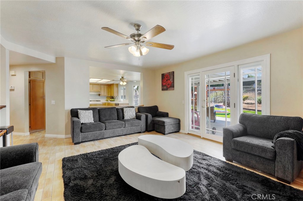 16891 Mariposa Avenue Riverside, CA 92504 - Photo 36 of 50 Family Room