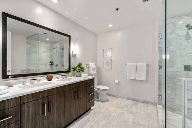 $1,757,500 | 580 Washington Street, Unit 1103, Boston, MA 02111