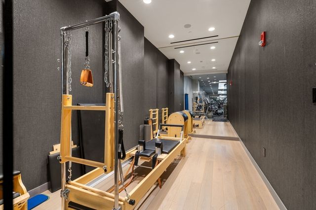 $1,757,500 | 580 Washington Street, Unit 1103, Boston, MA 02111