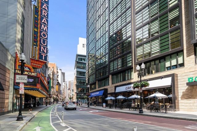 $1,757,500 | 580 Washington Street, Unit 1103, Boston, MA 02111