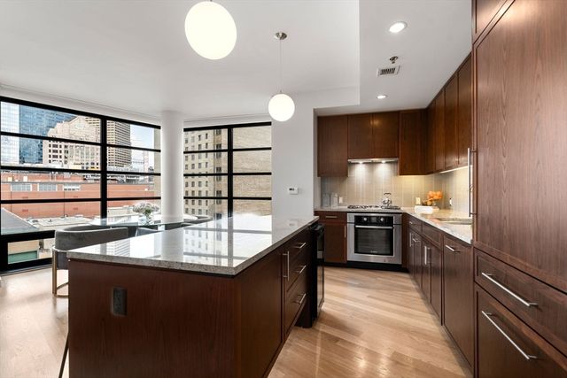 $1,757,500 | 580 Washington Street, Unit 1103, Boston, MA 02111