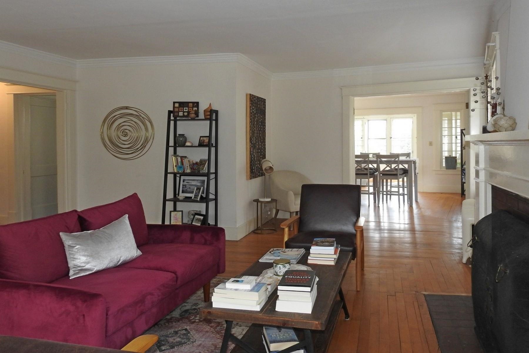 95 Center Street Rutland, VT 05701 - Photo 8 of 16