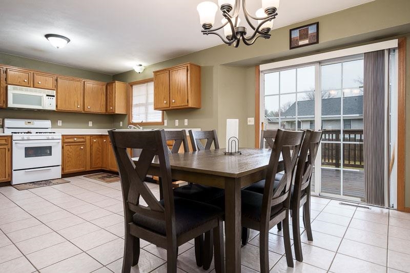 6511 Weaver Road Rockford, IL 61114 - Photo 15 of 37 Gallery Image 15
