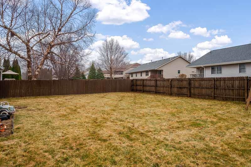 6511 Weaver Road Rockford, IL 61114 - Photo 36 of 37 Gallery Image 36