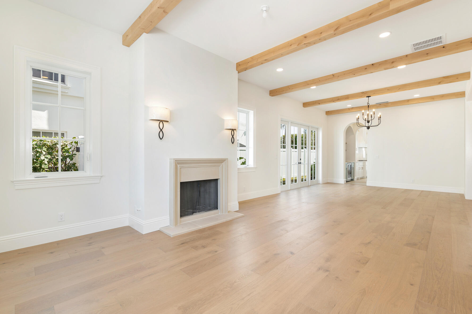 244 Cortez Road West Palm Beach, FL 33405 - Photo 2 of 36 low-2