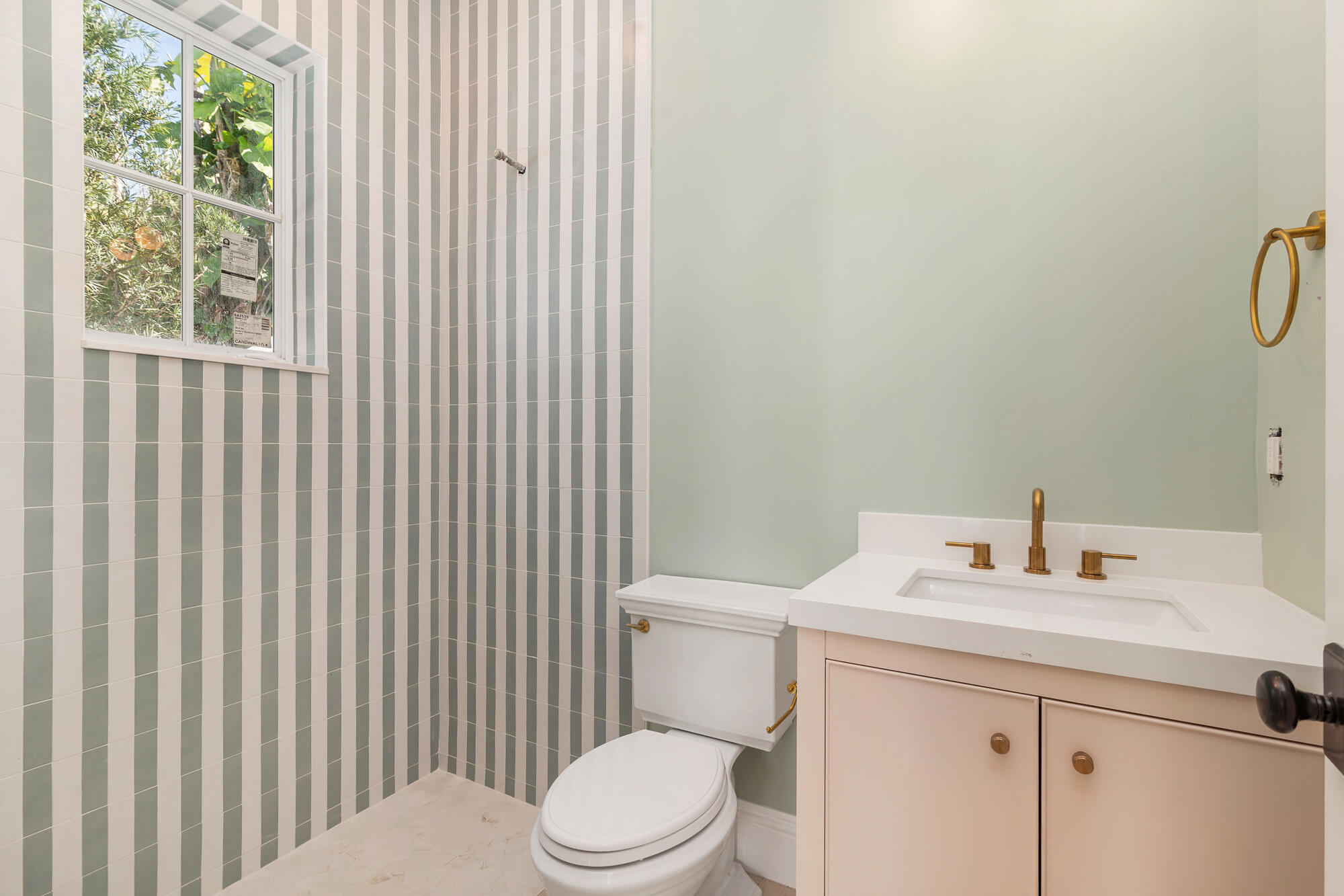 244 Cortez Road West Palm Beach, FL 33405 - Photo 23 of 36 low-42