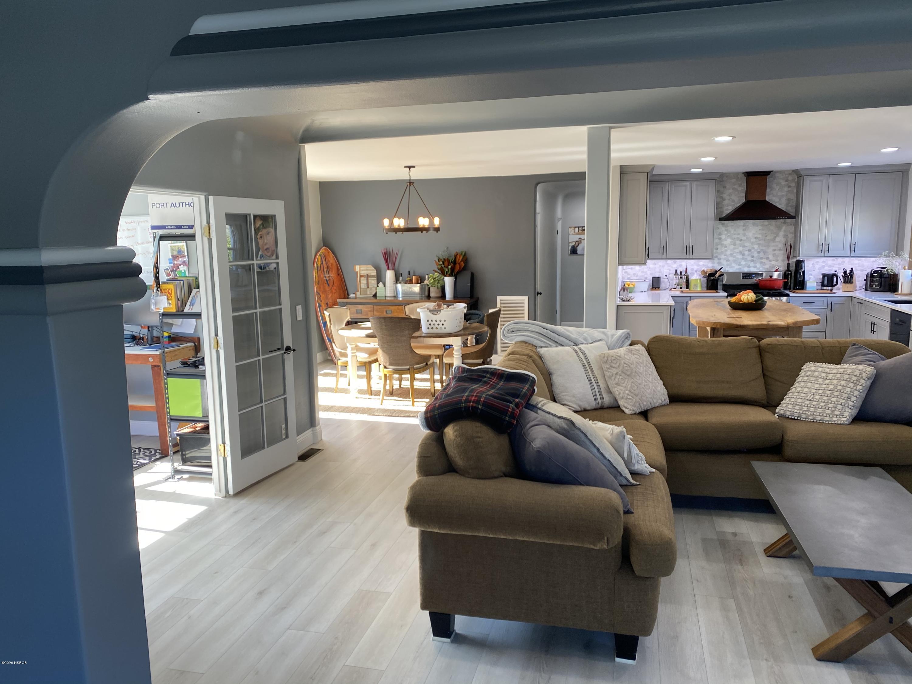 575 Pine Street Solvang, CA 93463 - Photo 7 of 23 Family room