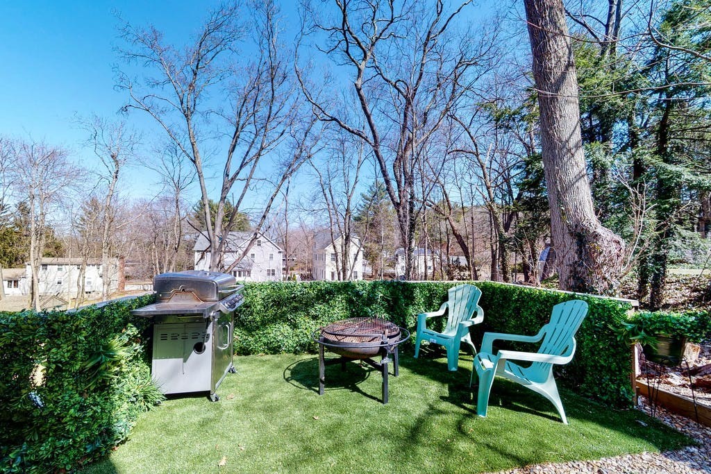 128 Simonds Road Lexington, MA 02420 - Photo 26 of 41