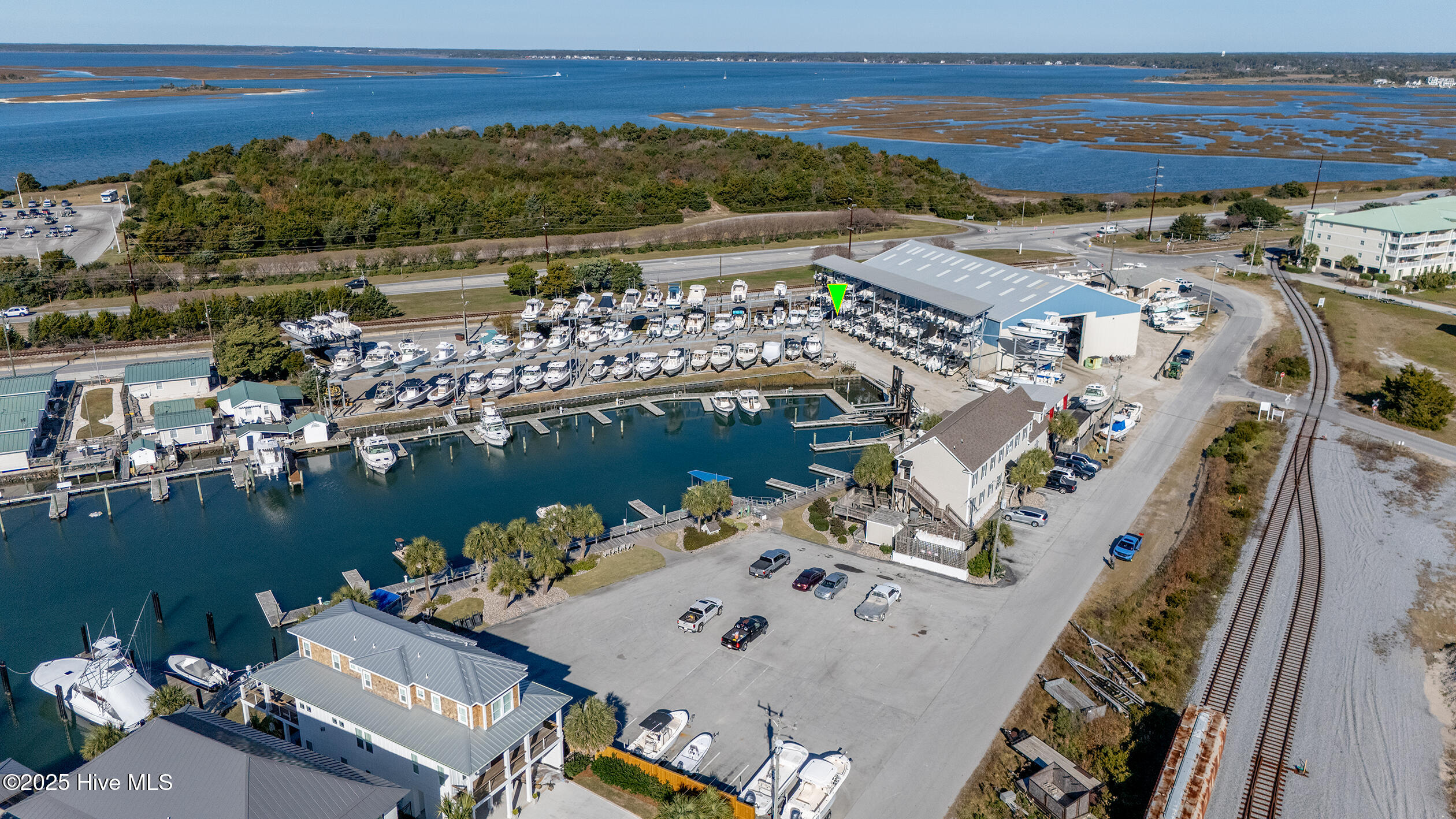 156 Radio Island Road, Unit 312 Beaufort, NC 28516 - Photo 10 of 11 RIMC #312 (10)