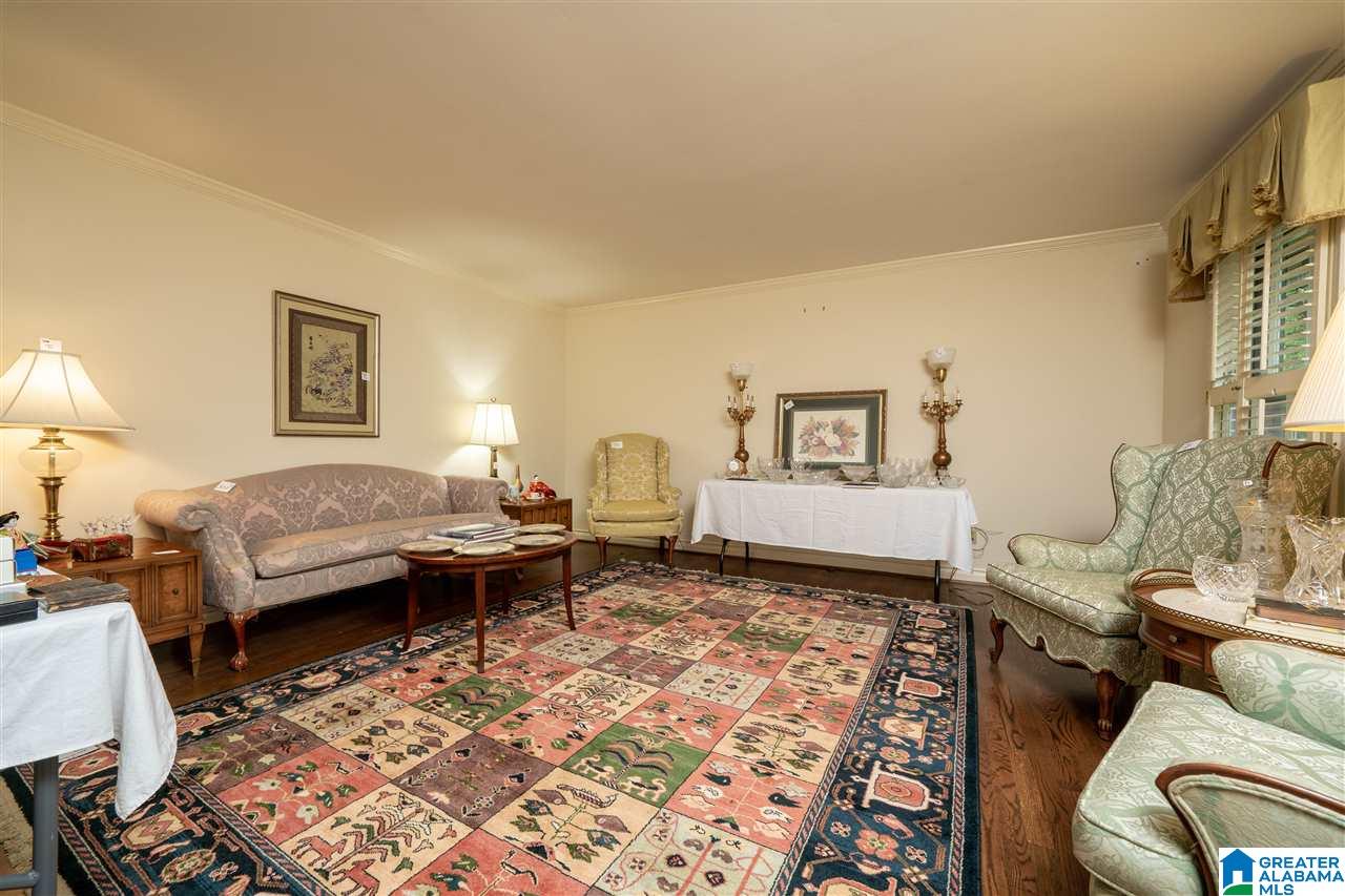 3844 North Woodridge Road Birmingham, AL 35223 - Photo 5 of 27