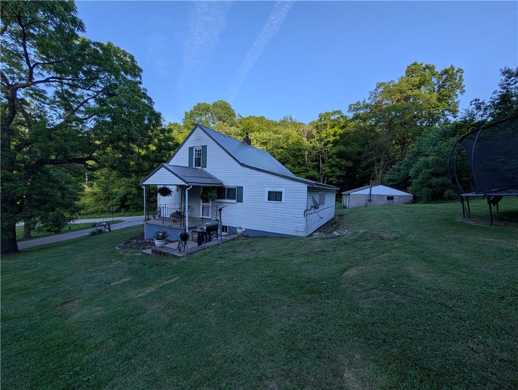 205 Woods Road Ligonier, PA 15658 - Photo 24 of 32 a house view with a sitting space