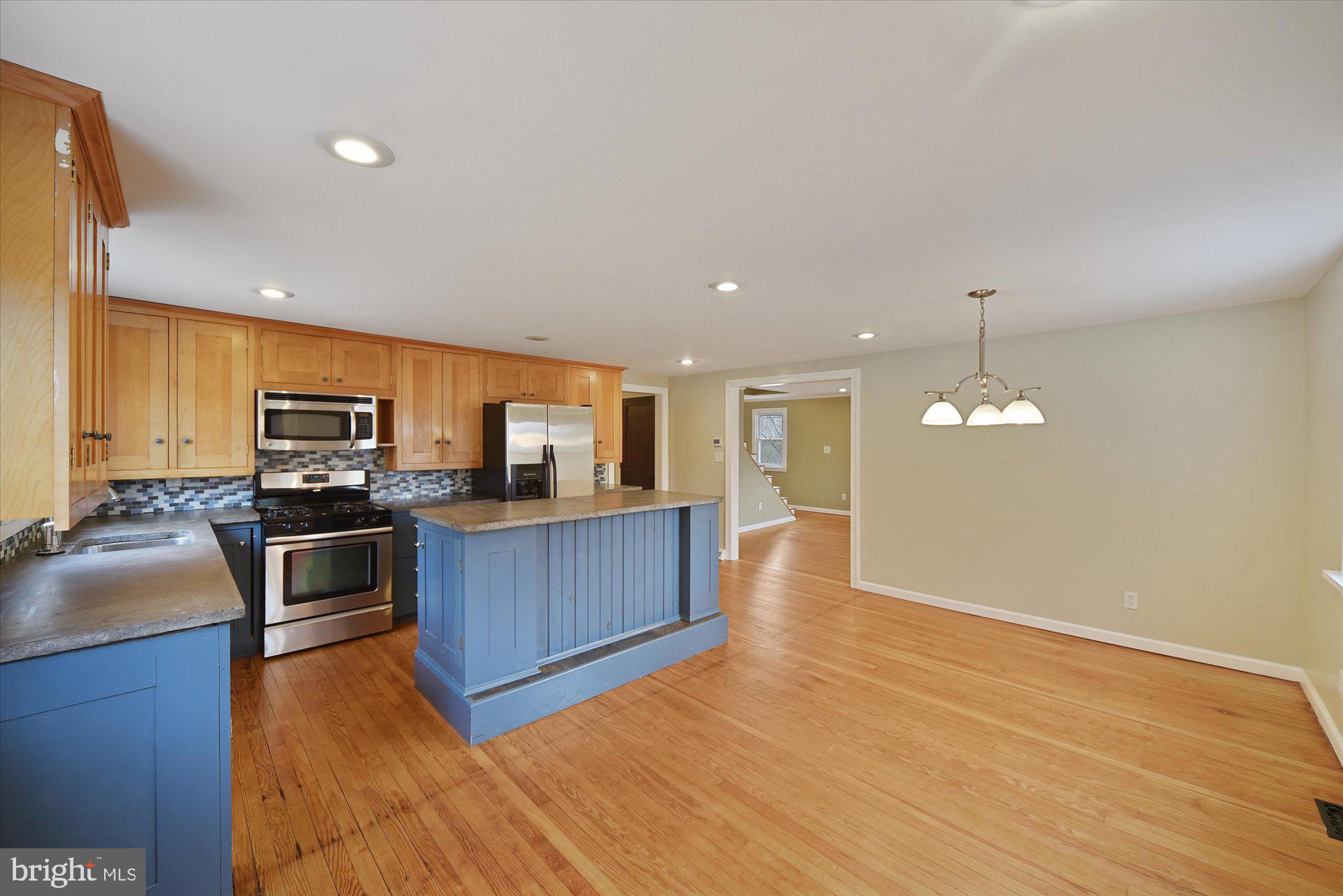 19312 Ensor Road White Hall, MD 21161 - Photo 2 of 33 A kitchen to inspire your culinary creations!