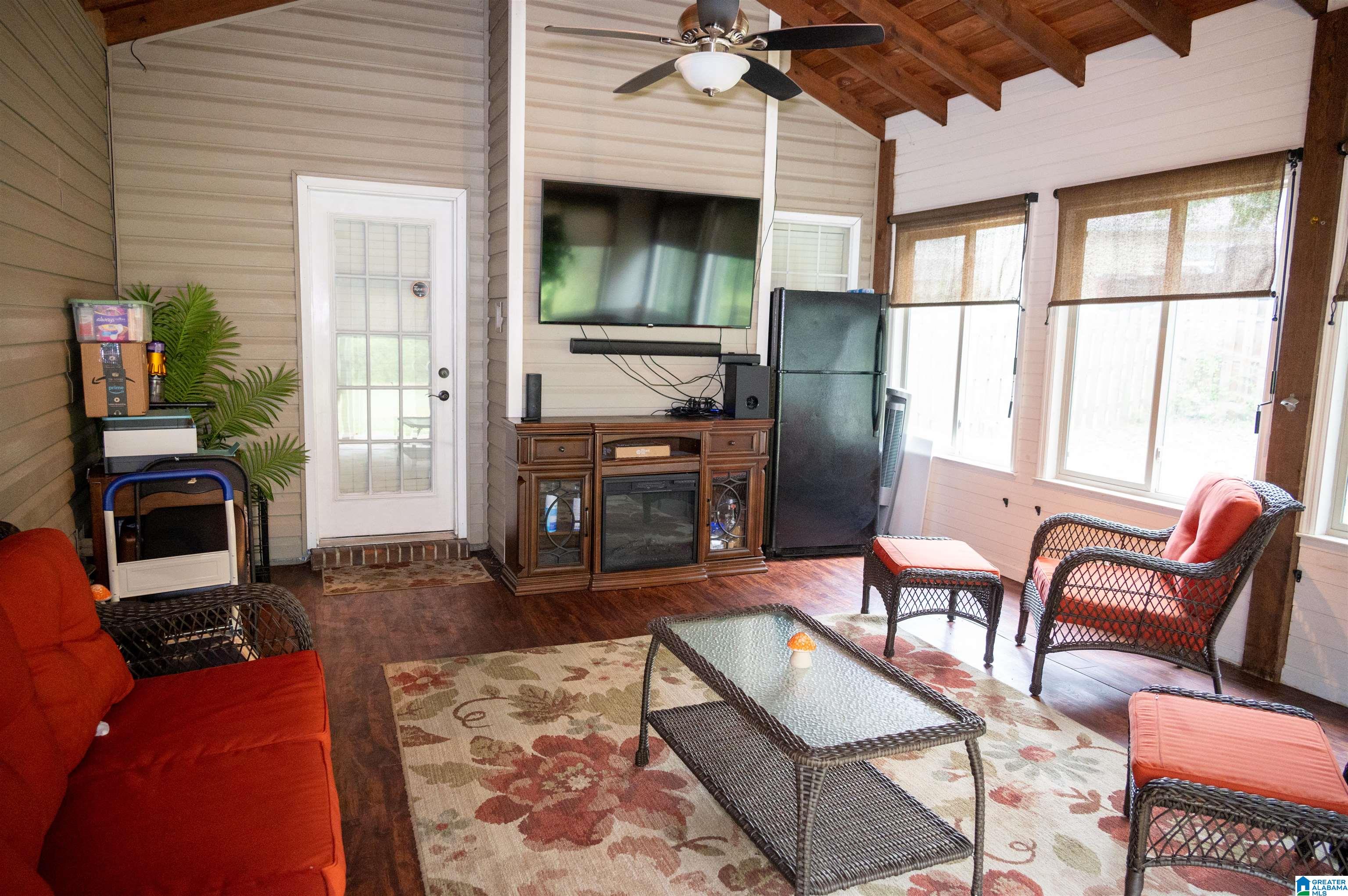 117 Berryhill Lane Alabaster, AL 35007 - Photo 2 of 26