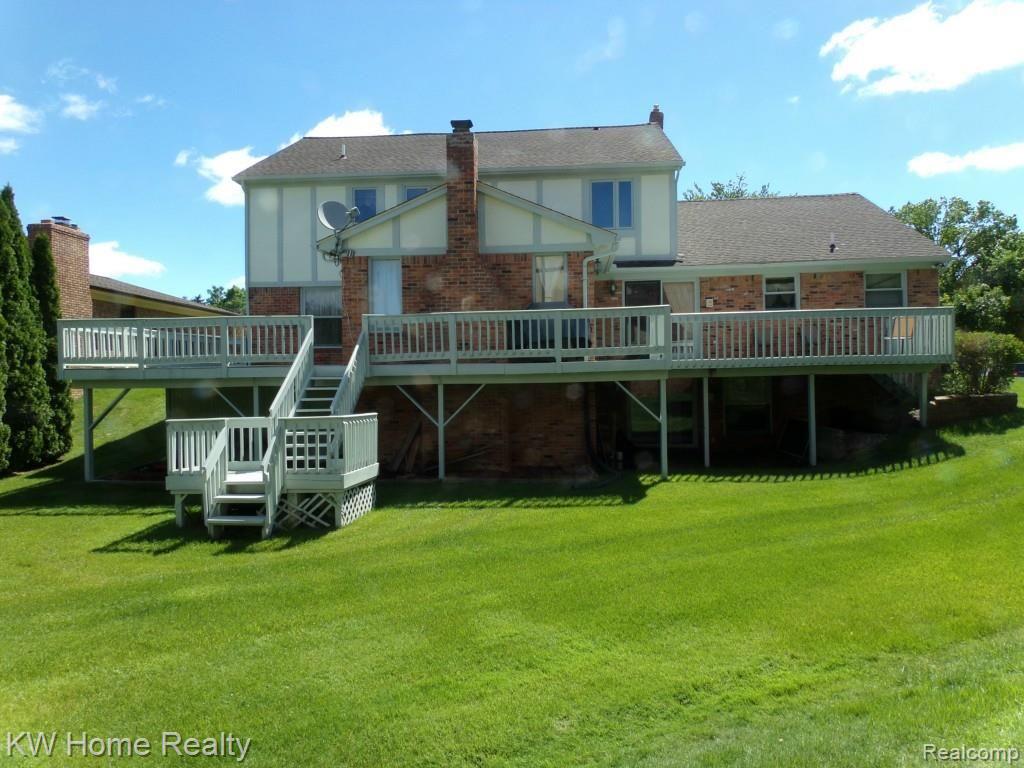 3081 Burlington Court Rochester, MI 48306 - Photo 4 of 40