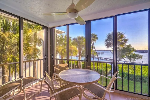 $5,400 | 390 Northeast Edgewater Drive, Unit 304, Stuart, FL 34996