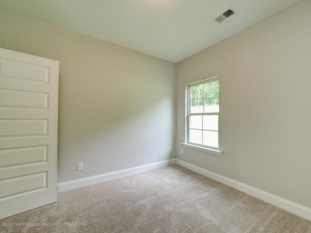 545 Howell Way Hernando, MS 38632 - Photo 12 of 42 BEDROOM