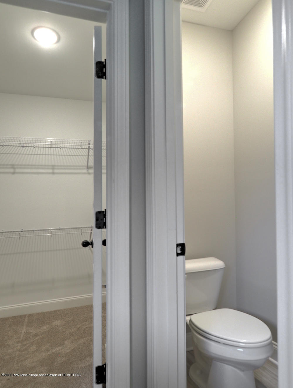 545 Howell Way Hernando, MS 38632 - Photo 19 of 42 MASTER BATH TOILET